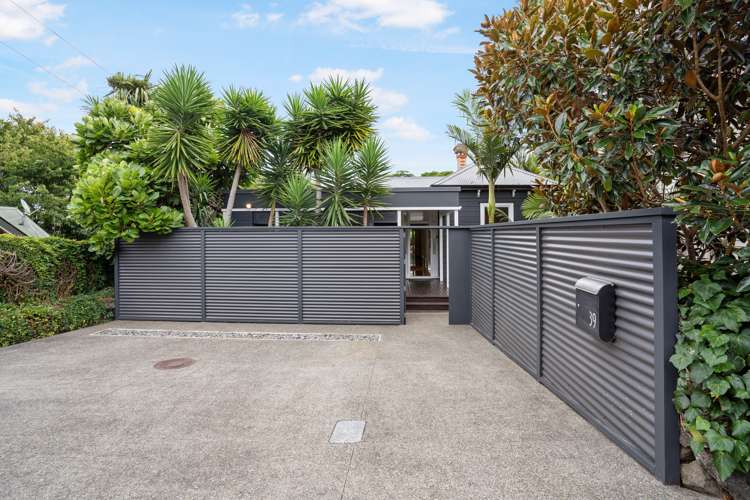39 Esplanade Road Mount Eden_30