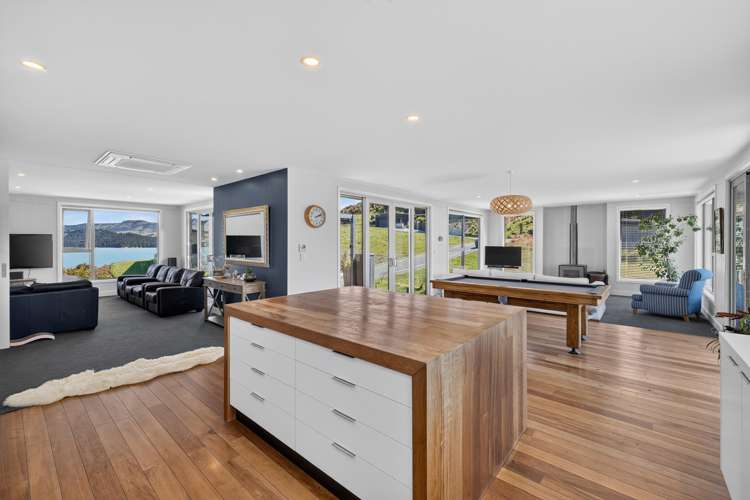 11 Kaioruru Lane Charteris Bay_10