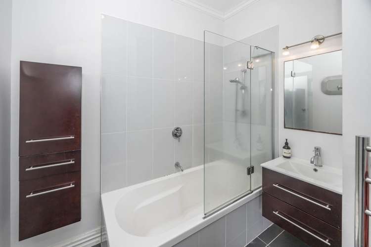 8 Odette Street Bader_11