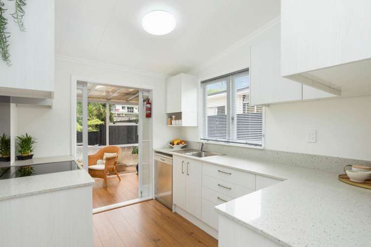3 Eastglen Road Glen Eden_7