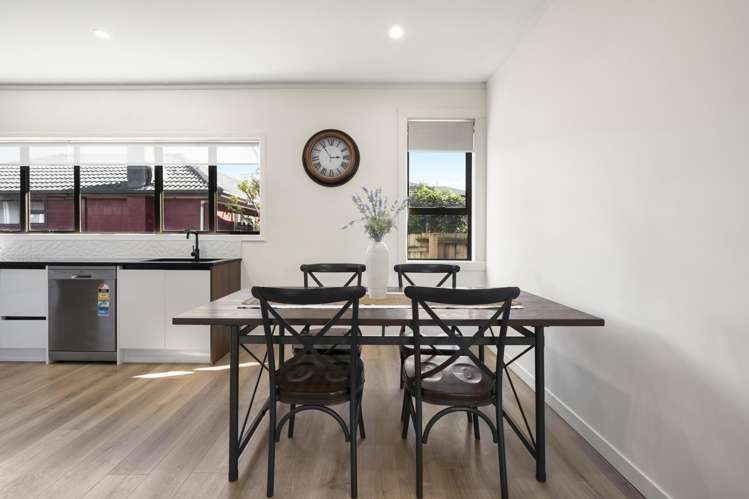 35 Freyberg Avenue Papatoetoe_4
