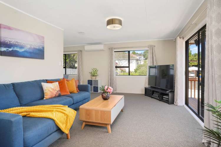 8 Santiago Crescent Unsworth Heights_5