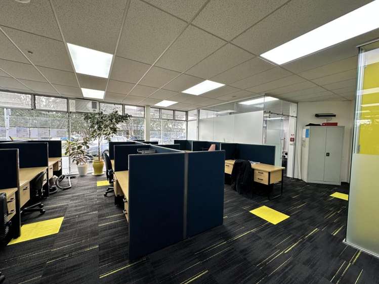 4/1-3 Rhone Avenue Te Atatu Peninsula_4