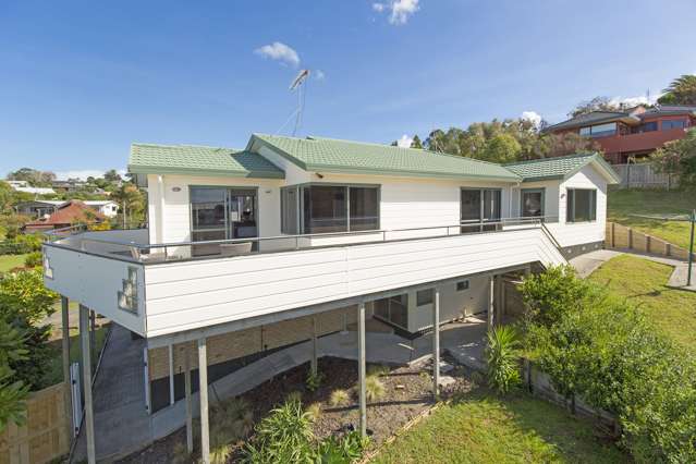 53 William Bayes Place Red Beach_2