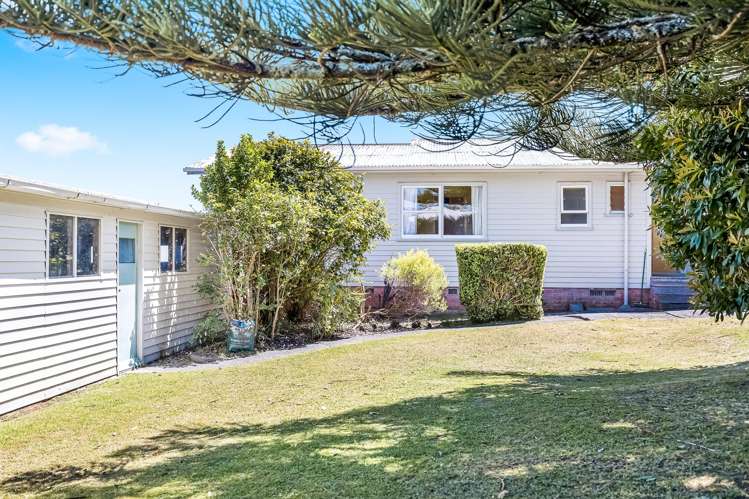 29 Kaikoura Street Henderson_17