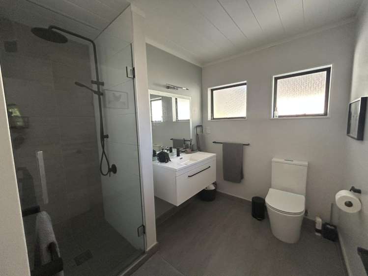 4 Lake Okataina Road 1092_9