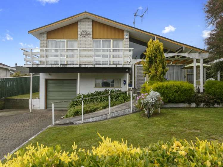 82 Hinemoa Avenue Taupo_5