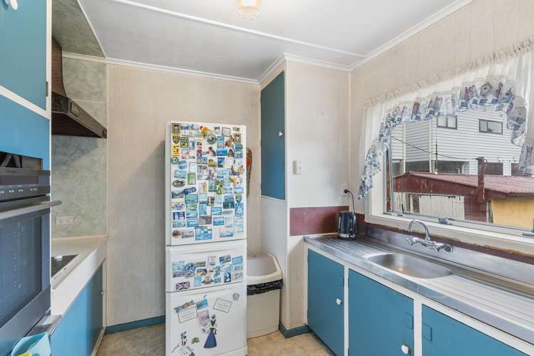 13 Churchill Avenue Manurewa_7