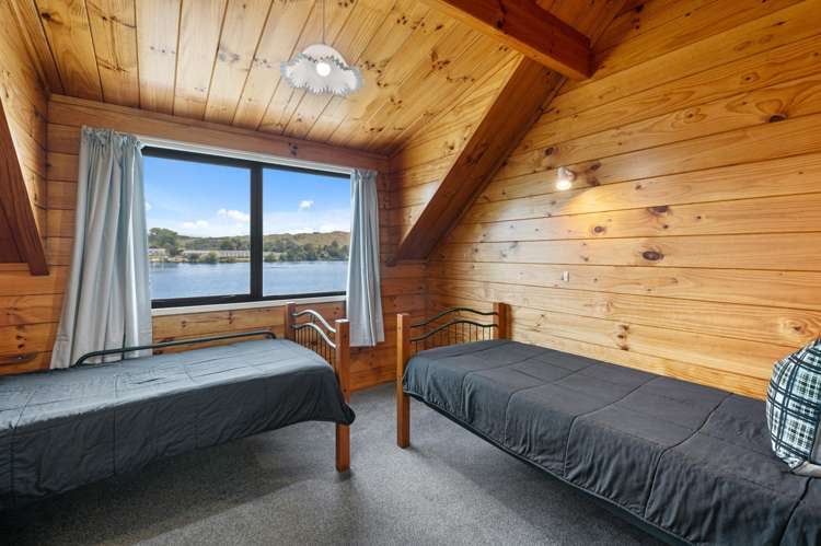 14 Okawa Bay Road Okere Falls_25