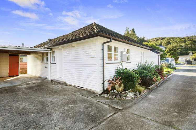 28a Glen Road Stokes Valley_16