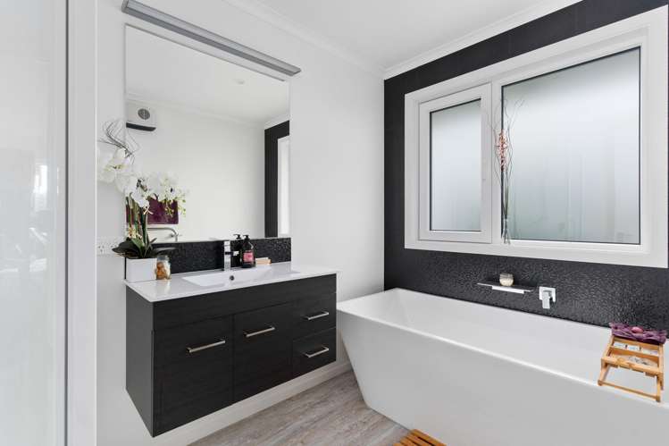 1 Ferdinand Terrace Yaldhurst_15