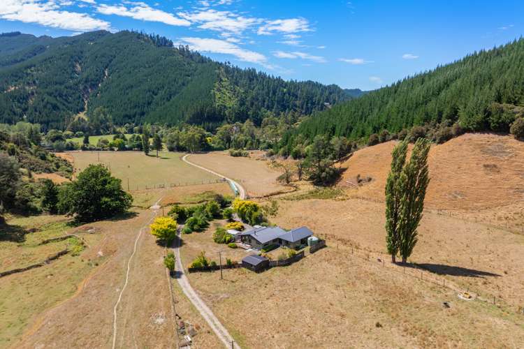 407 Onamalutu Road Wairau Valley_44