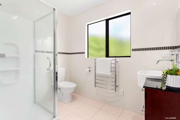 2a Bronwyn Place Torbay_19