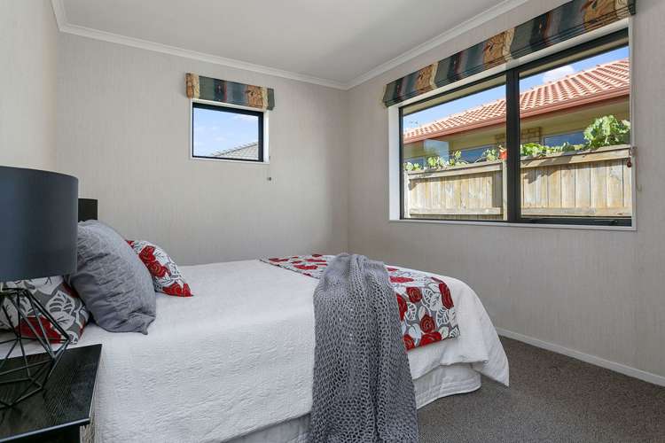 4 Christy Brown Place Leamington_12