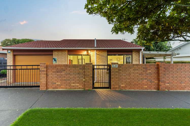 12 Tui Street Point Chevalier_16