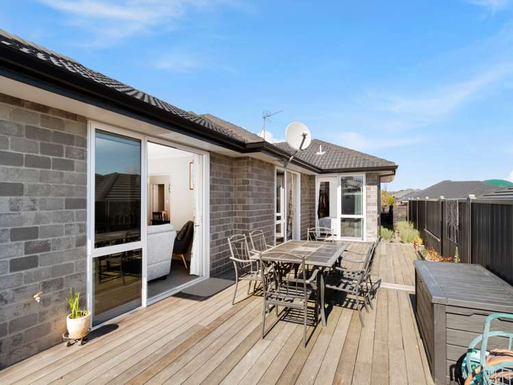 8 Te Ranga Memorial Drive Pyes Pa_9