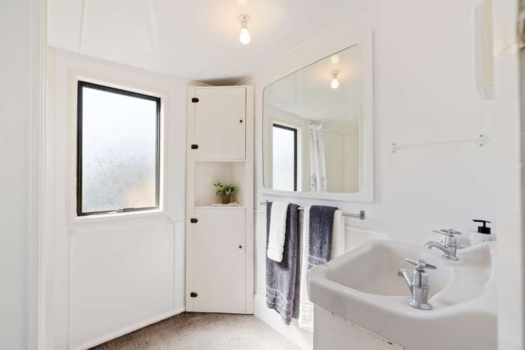 63 Dryden Street Sumner_8