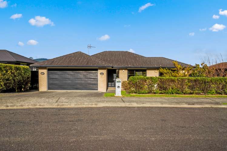 48 Sunstone Crescent Brown Owl_1