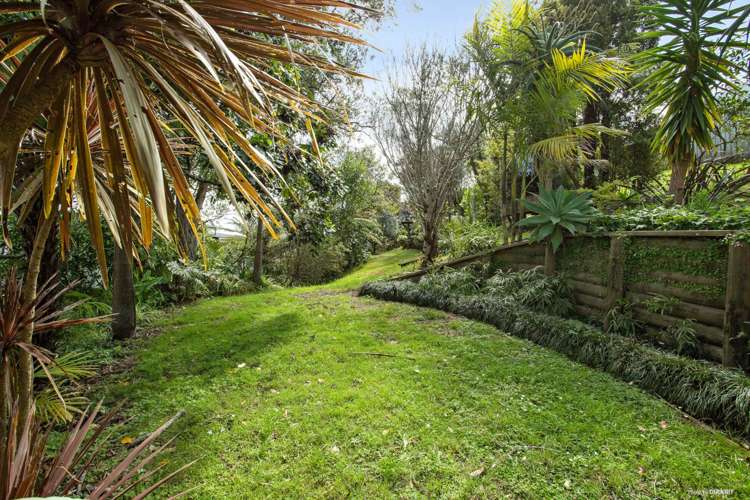 27 Rosecamp Road Beach Haven_5