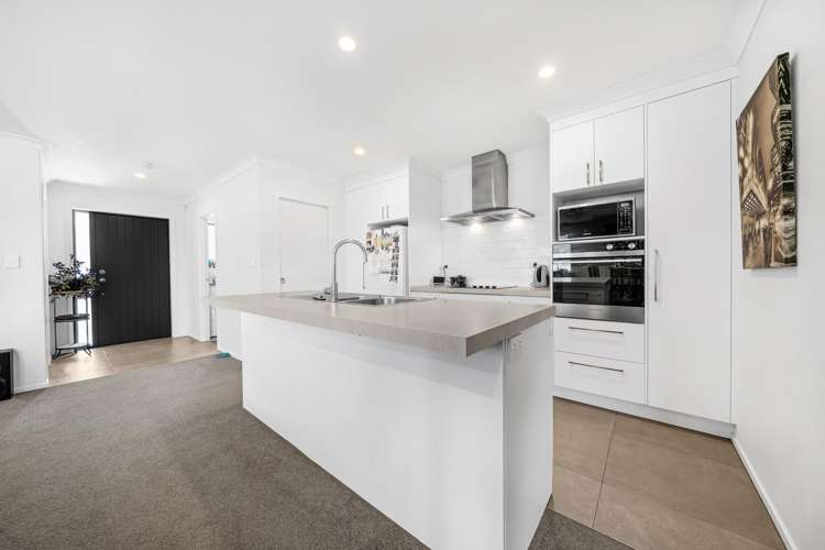 28 Regis Park Drive Pukekohe_1