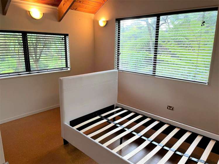 52 Sunnyhaven Avenue Beach Haven_16