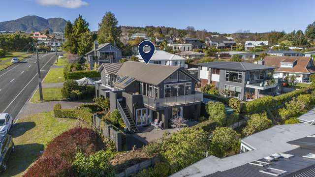 Spectacular elevated Lake Taupo panorama
