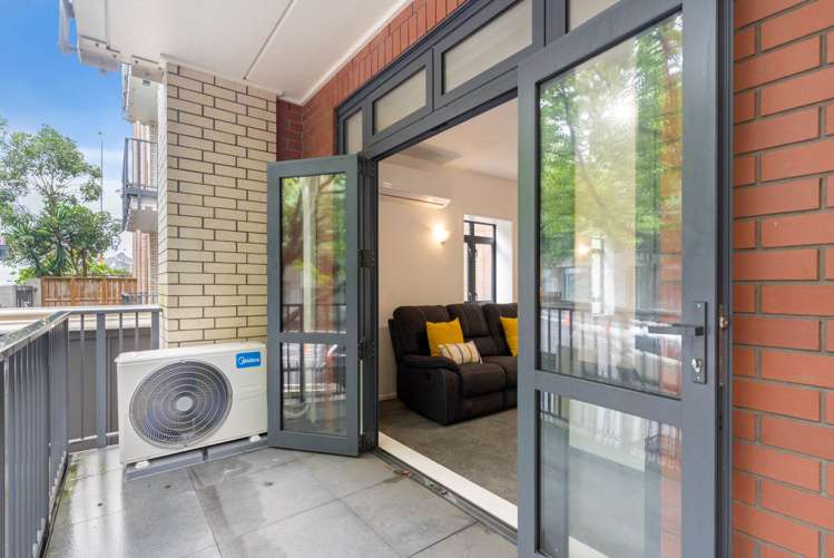 1G/23 Upper Queen Street City Centre_14