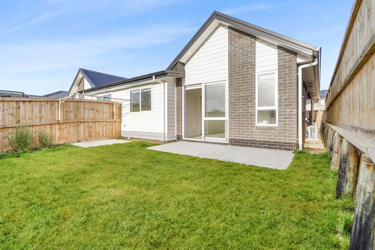 45 Waruhia Crescent Rototuna North_12