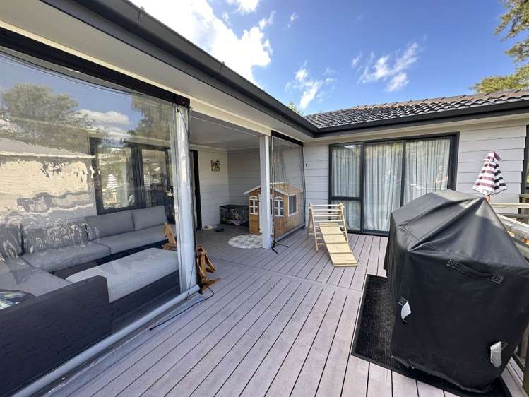 125 Solar Road Glen Eden_15