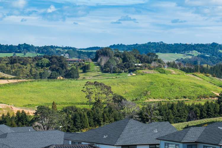 56 Ascension Crescent Orewa_16