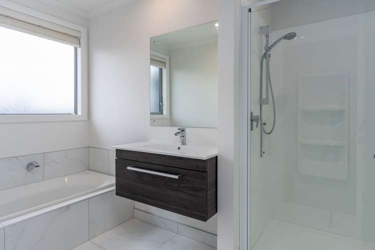 101 Johnstone Drive Fitzherbert_13