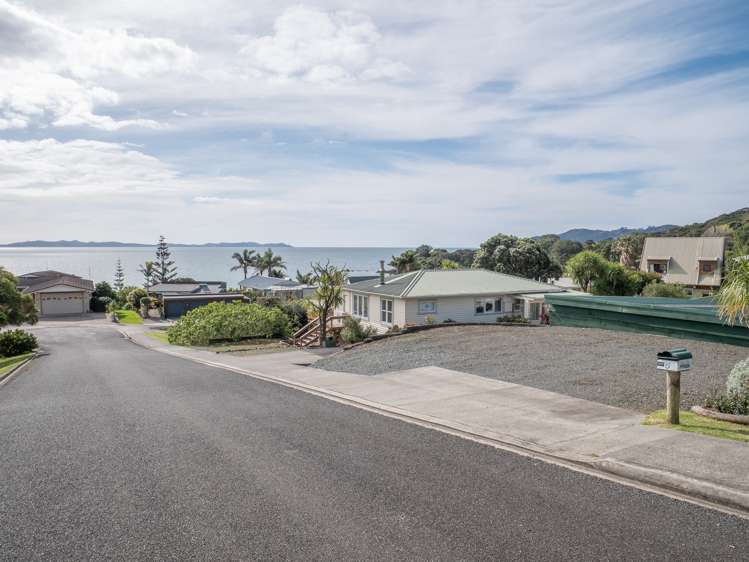 15 Kupe Road Coopers Beach_28
