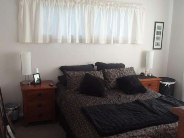 68 Gloaming Hill Titahi Bay_1