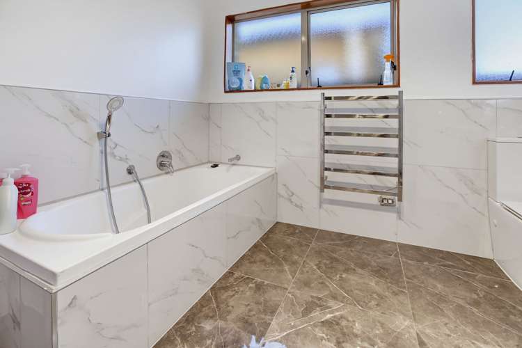 110 Comries Road Chartwell_9