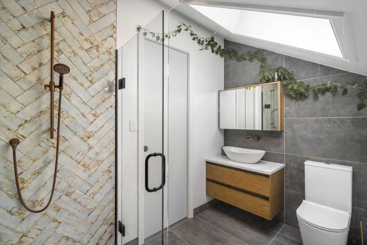 7a Paris Place Birkenhead_11