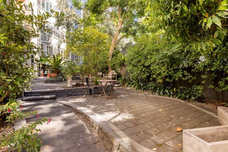 4/9 Parliament Street Auckland Central_3