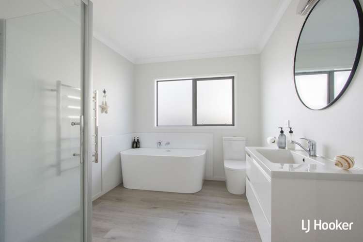 11A Hillview Road Waihi Beach_16