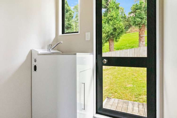 92 Bell Street Judea_11