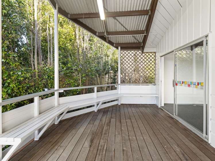 10 Lilburn Crescent Massey_20