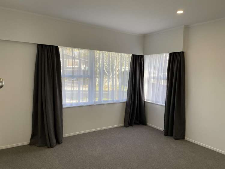 56 Beechdale Crescent 2671_7