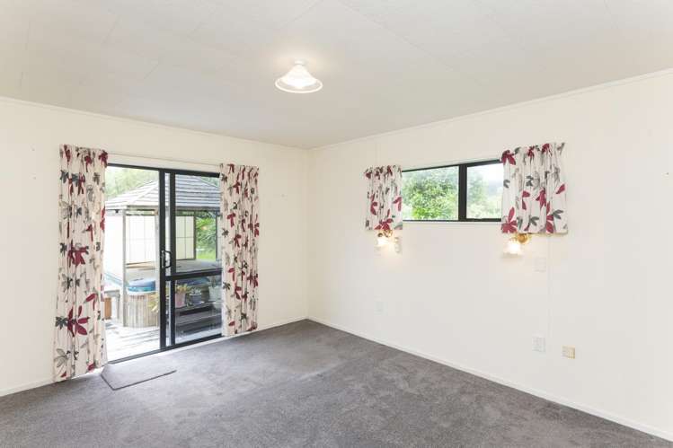 575B Back Ormond Road Makauri_14