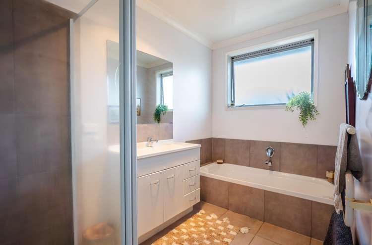 89 Twin Oak Avenue Papamoa_13