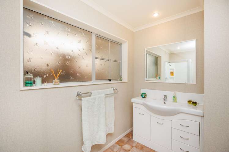 52 Carter Crescent Awapuni_15