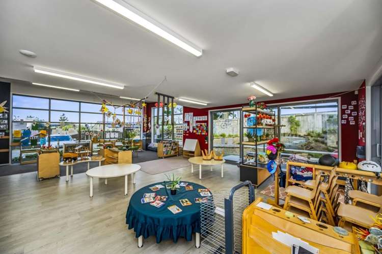 125 & 127  Sturges Road Henderson_5