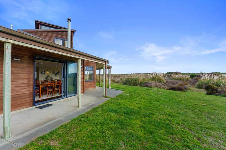 80 Reay Mackay Grove Waikawa Beach_19