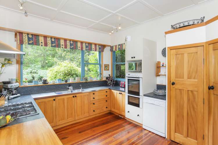 249 Valley Road Mangapapa_3