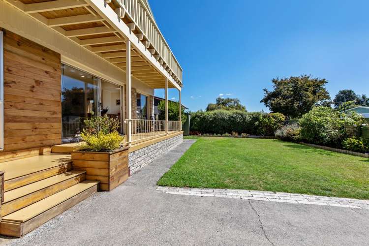 3 Rosalind Street Deanwell_14