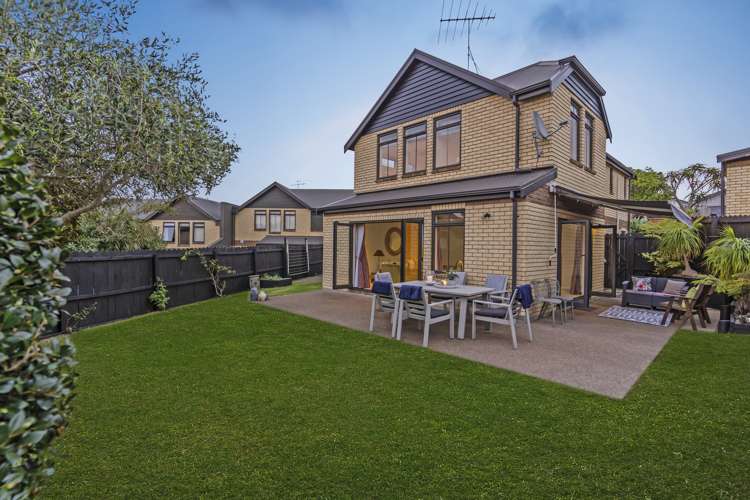 9 Cairnsvale Rise Manurewa_12