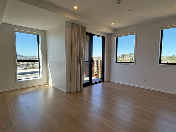 706/2B Te Ara Taurapa Point Chevalier_8