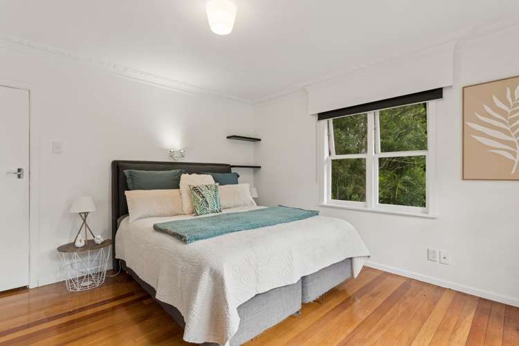 237 Woodlands Park Road Titirangi_11